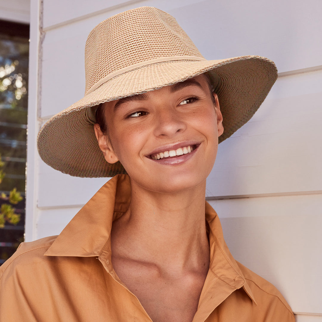 Jacqui Mannish Hat - Beige